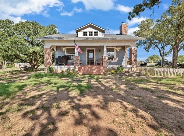 102 Howard Road, Weatherford, TX 76088