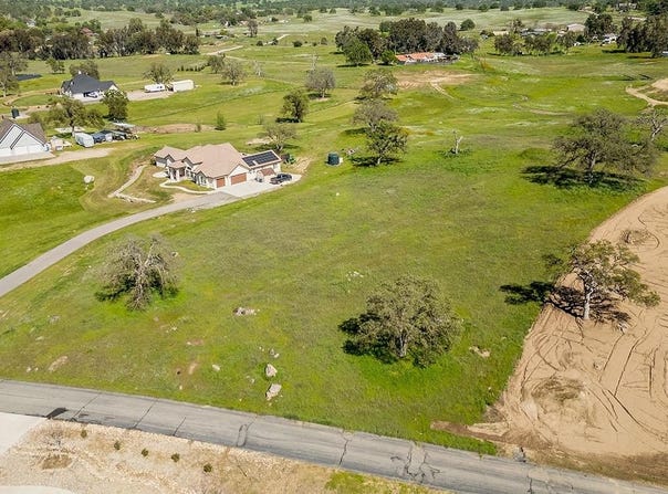 14750 Canvas Back Lane, Prather, CA 93651