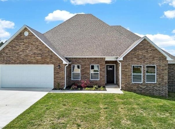 405 Stoneledge, Lavaca, AR 72941
