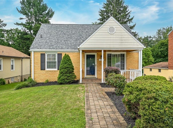 2514 Oakwood Rd, Shaler, PA 15116