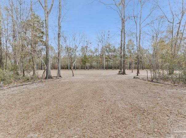Salter Rd, Pace, FL 32571