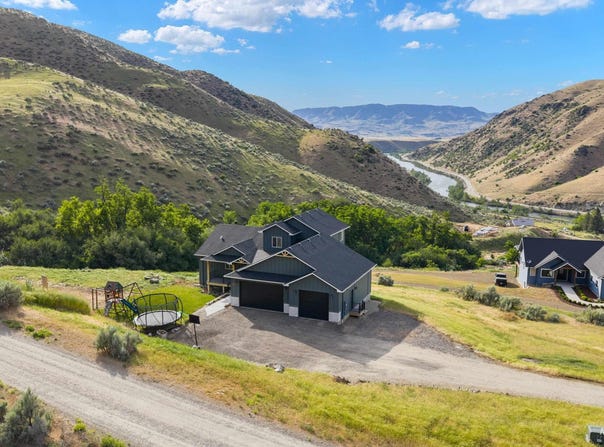 44 Shoemaker, Horseshoe Bend, ID 83629