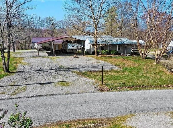 761 Nolin Park Road, Clarkson, KY 42726