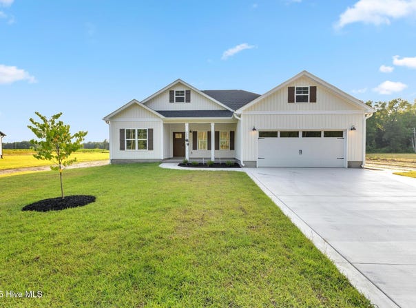 2250 Nc 41/111 Highway, Beulaville, NC 28518