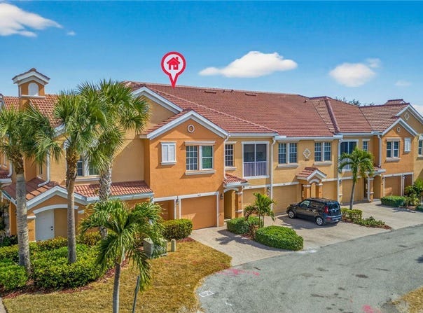 1854 Concordia Lake Circle, Cape Coral, FL 33909