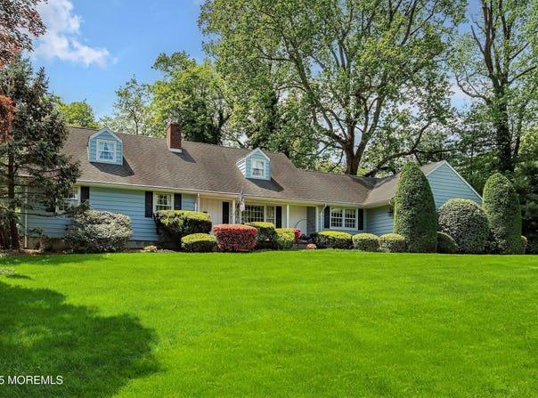 2 The Vista, Middletown, NJ 07748
