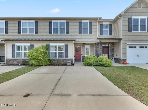304 Glenellen Loop Road, Midway Park, NC 28544
