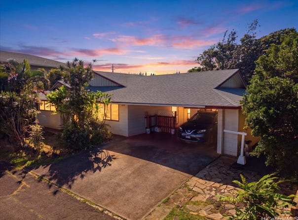 35 Hui F Road, Lahaina, HI 96761