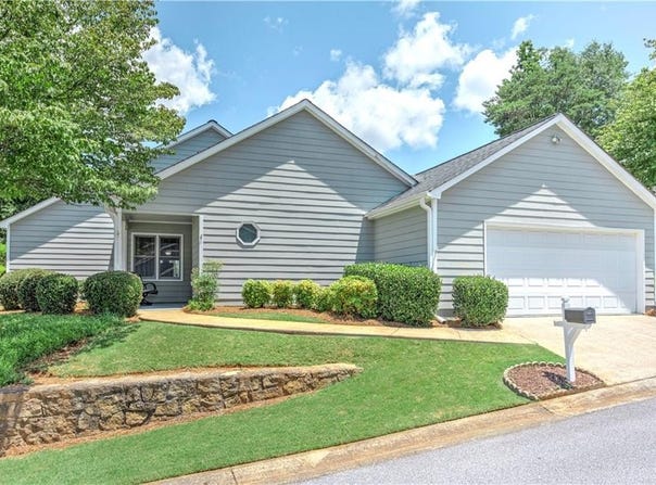 16 Alicia Court, Marietta, GA 30062