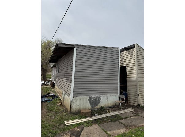 2825  SE 14th St, Des Moines, IA 50320
