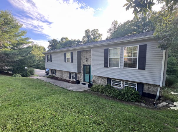 2011 Cedar Lane, Corbin, KY 40701