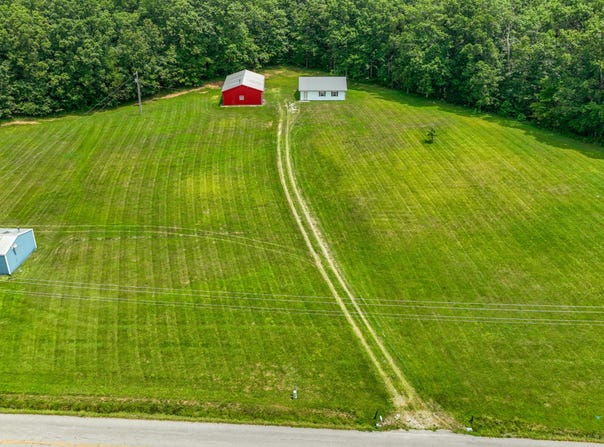 5400 Kentucky 587, McKee, KY 40447