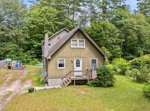 35 Melody Lane, Hillsborough, NH 03244