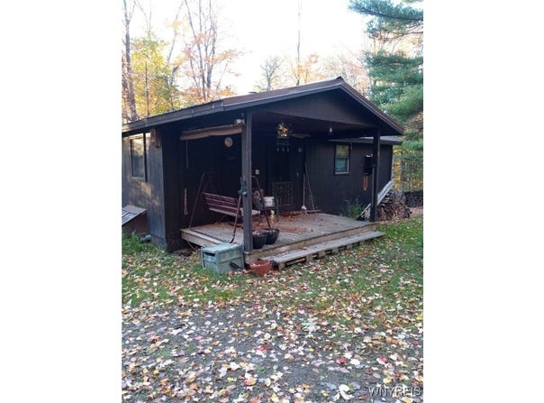 6 Munson Road, Poland, NY 14747