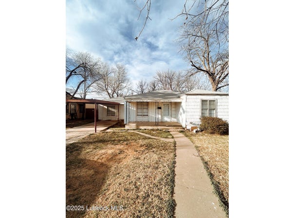 2406 32nd Street, Lubbock, TX 79411