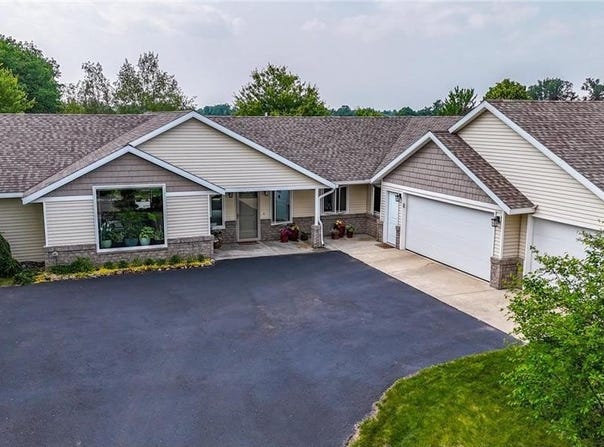 2248 Edgewood Drive, Detroit Lakes, MN 56501