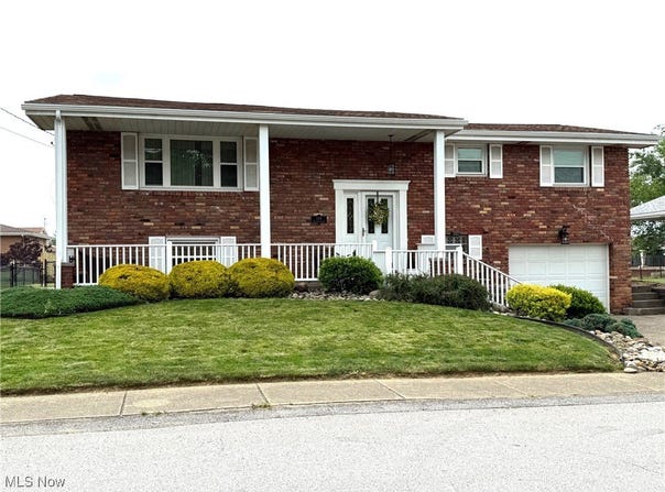 120 Kennedy Avenue, Follansbee, WV 26037