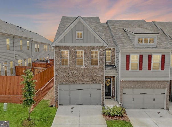 7682 Baron Road, Fairburn, GA 30213