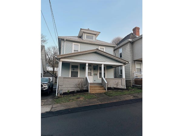 129 Elkins Street, Fairmont, WV 26554