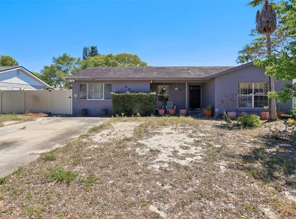 525 E FOOTHILL WAY, CASSELBERRY, FL 32707
