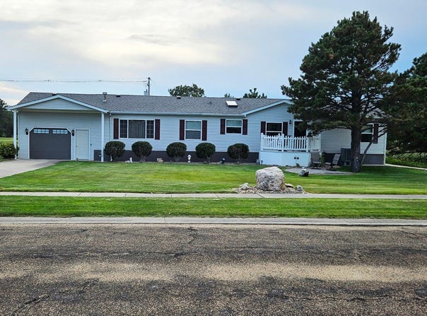 1007 Queen Street, Valentine, NE 69201