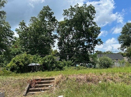 208 S 3rd, Lanett, AL 36863