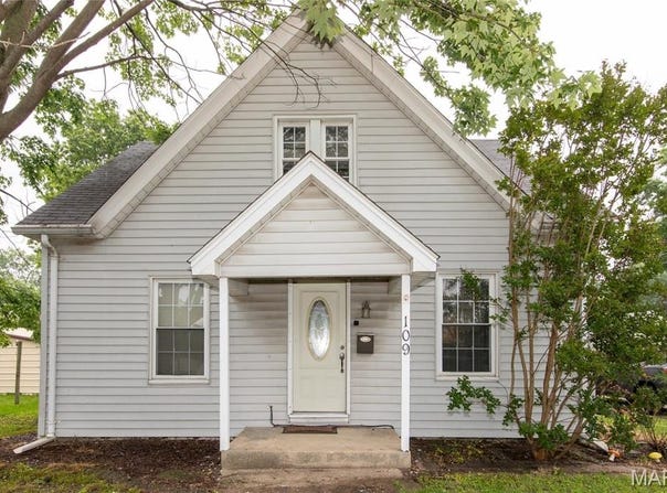 109 E Indiana Street, Trenton, IL 62293