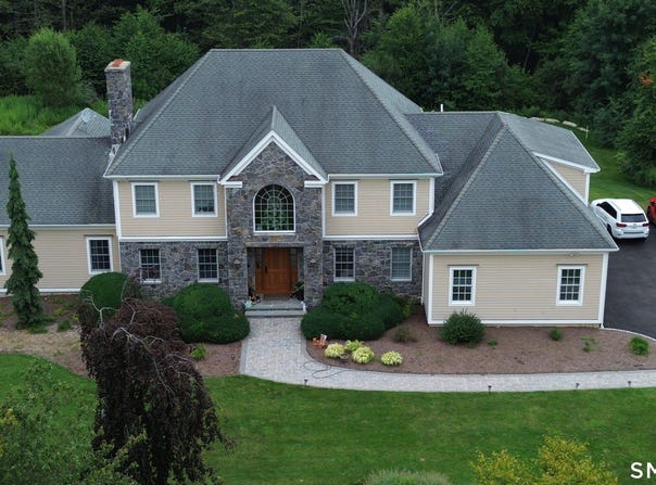 84 Mustang Drive, Monroe, CT 06468