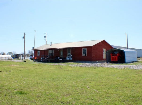 24148 E County 1670 Road, Elmore City, OK 73433