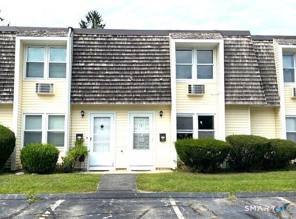 127 Black Point Road, East Lyme, CT 06357