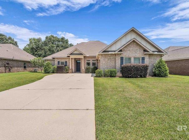 11941 Alabaster Drive, Daphne, AL 36526