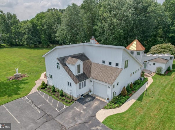 1326 FORREST AVENUE, DOVER, DE 19904