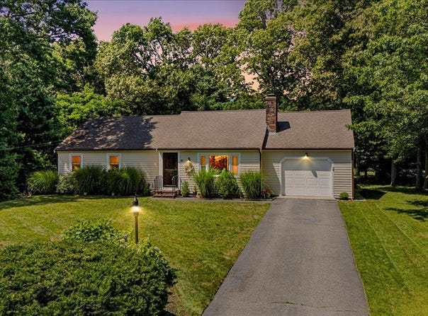 48 Valley Brook Road, Centerville, MA 02632