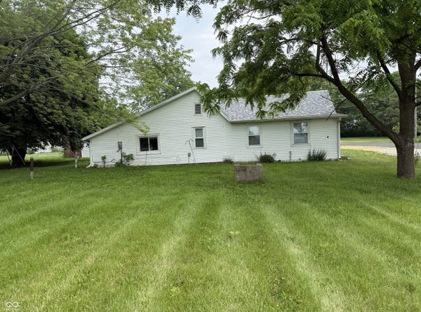 640 S Cherry Street, Losantville, IN 47354