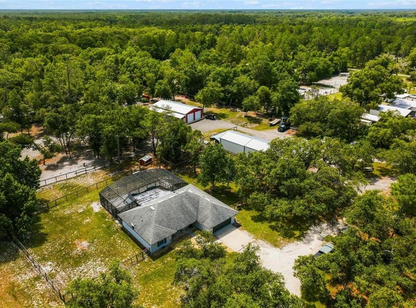 135 LINDA SUE Drive, LAKE HELEN, FL 32744