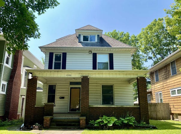 1502 W COLUMBIA Terrace, Peoria, IL 61606