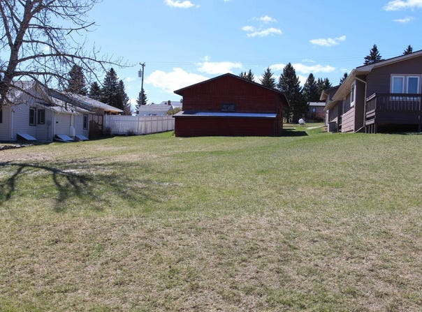1122 Pine Street, Custer, SD 57730