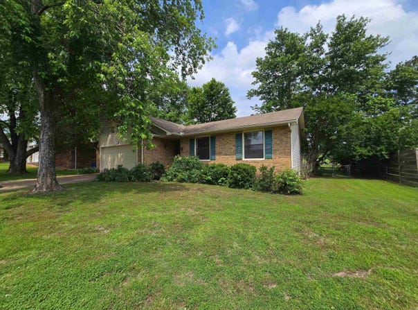 307 Forest Drive, Mountain Home, AR 72653