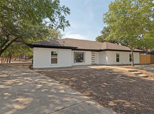 5408 Aspen Lane, Fort Worth, TX 76112