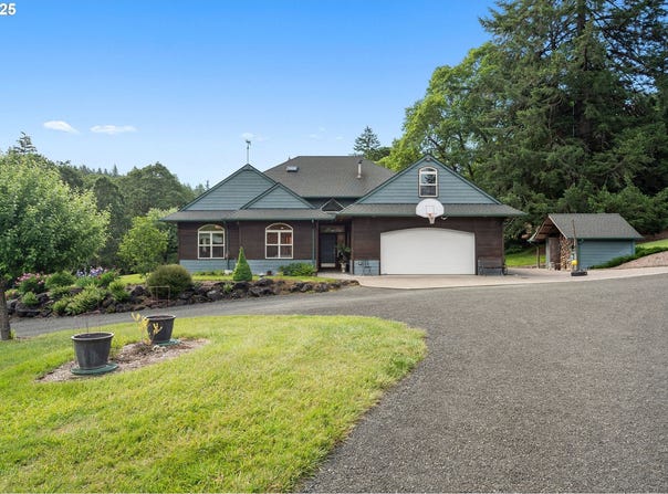 24605 DAISY DR, Philomath, OR 97370