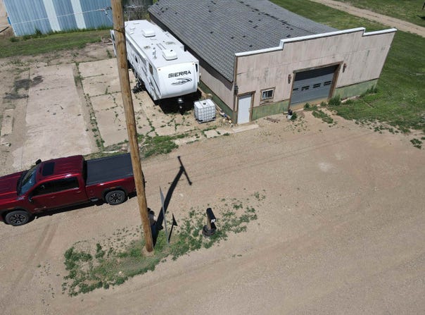 101 E 1st Street, Newell, SD 57760
