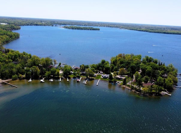 3178 Viewpoint Road, Isle, MN 56342