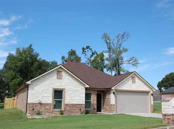 23001 Red Azalea Lane, Lindale, TX 75771