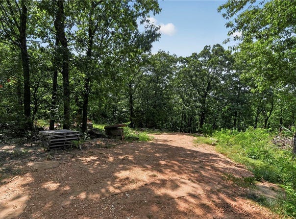 14315 Blue Mountain Road, Prairie Grove, AR 72753