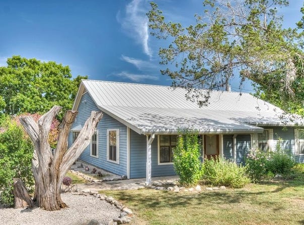 181 Leinweber Rd, Leakey, TX 78873
