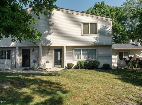 3181 Bay Landing Drive unit: 17, Westlake, OH 44145