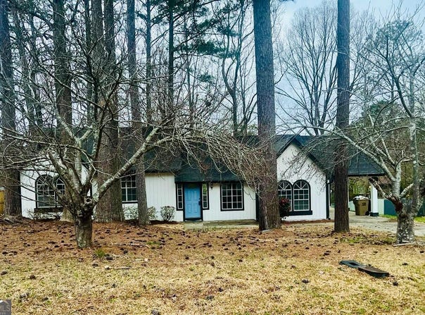 309 Peachtree, Riverdale, GA 30274