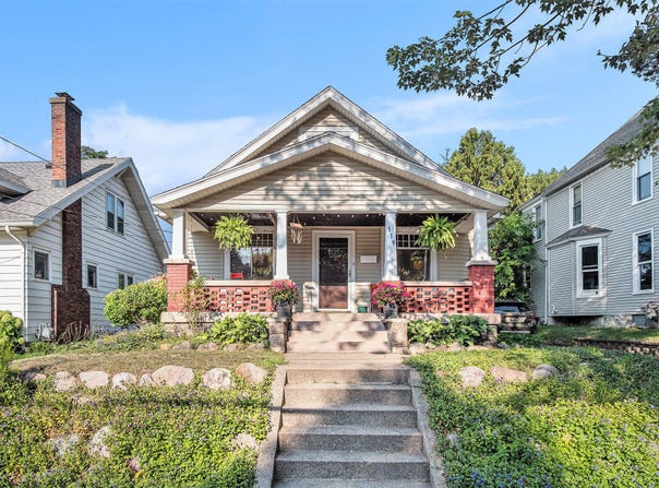 119 Arthur Avenue NE, Grand Rapids, MI 49503