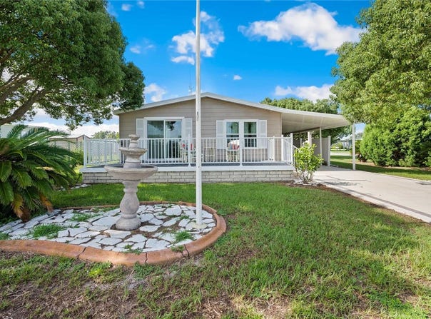 36732 BETH AVENUE, ZEPHYRHILLS, FL 33542