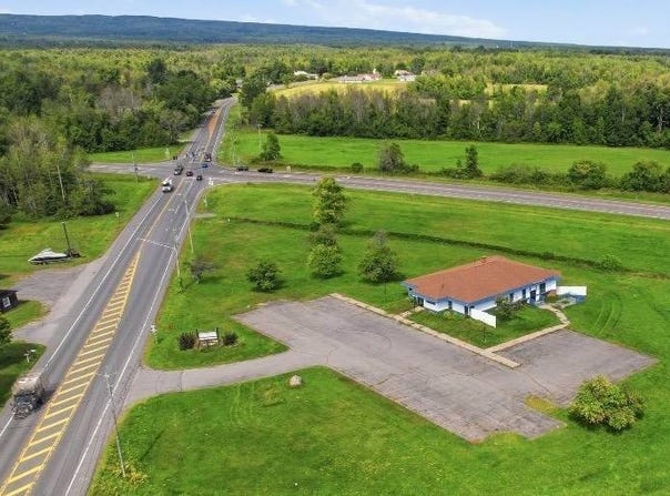 1942 Military Turnpike Rd, Plattsburgh, NY 12901